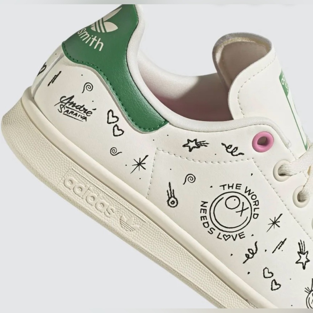 André Saraiva x adidas Stan Smith Big Kid 'The World Needs Love'